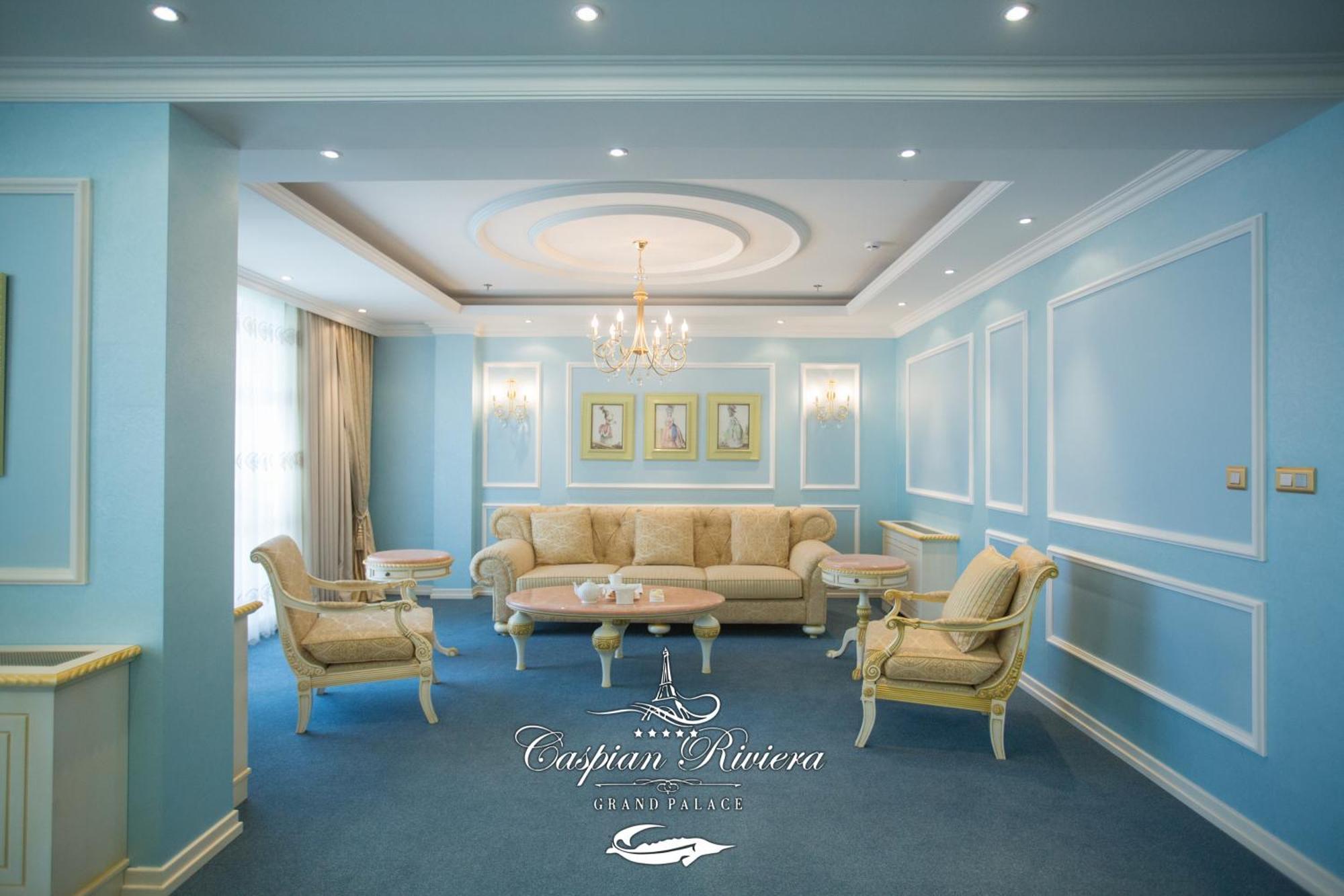 Отель Caspian Riviera Grand Palace Актау Экстерьер фото A room at the hotel